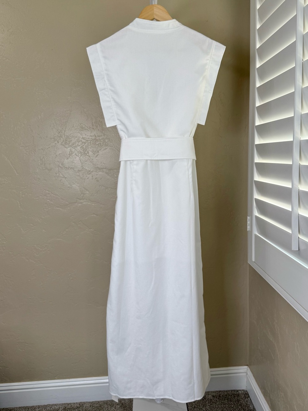 Commense White Linen Blend V Neck Bow Belt Midi Dress Slit NWT Small - Picture 9 of 15